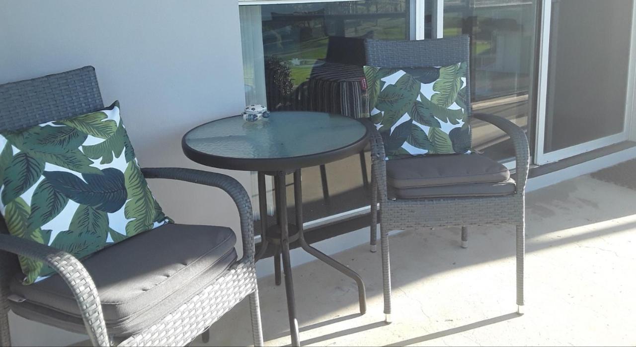 Narooma Golfers Lodge מראה חיצוני תמונה