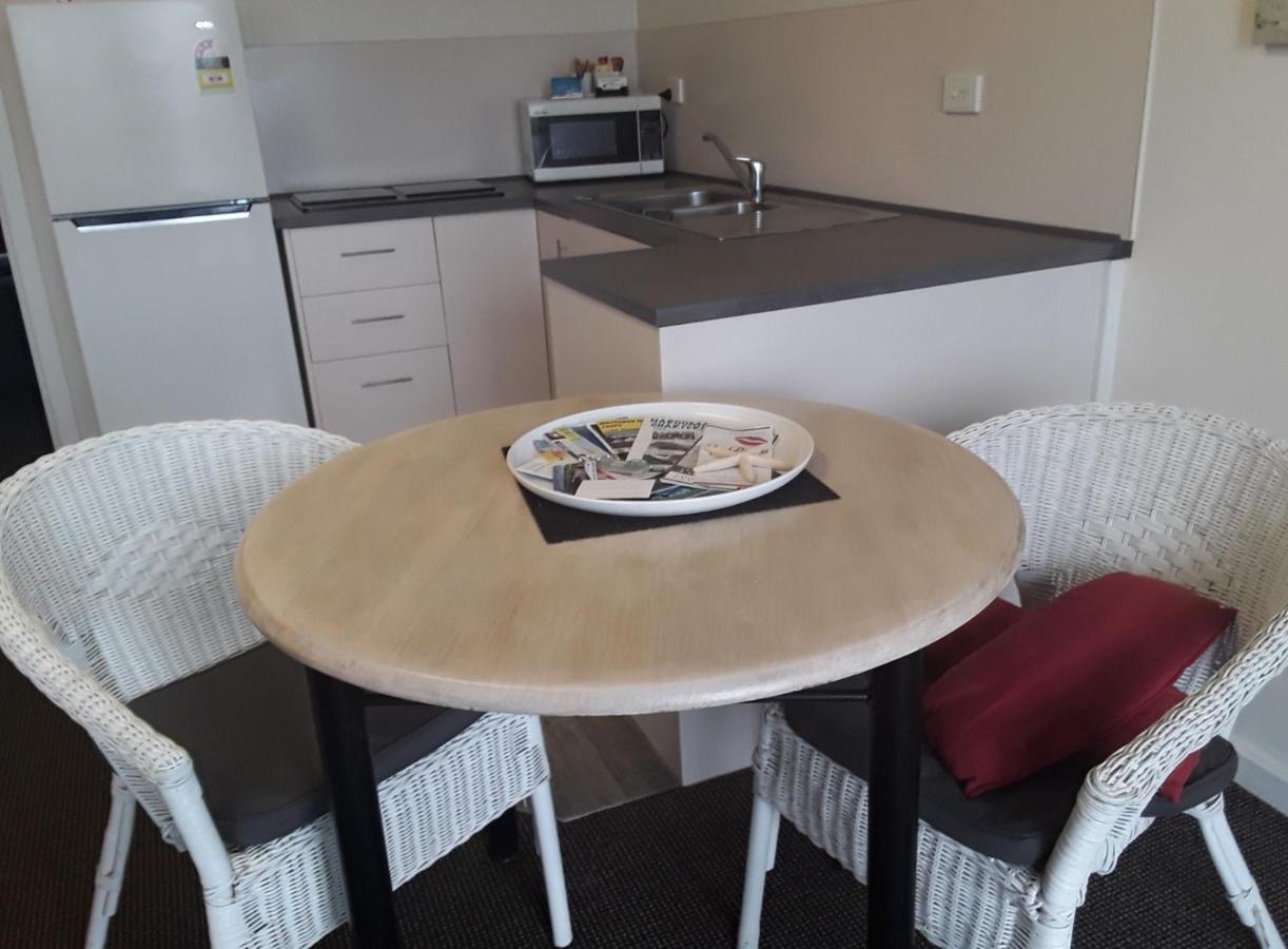 Narooma Golfers Lodge מראה חיצוני תמונה
