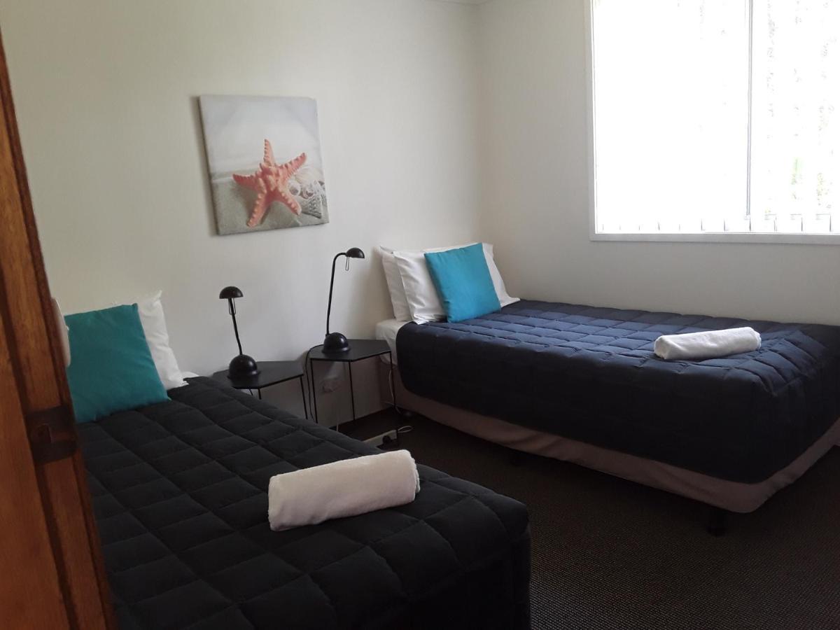 Narooma Golfers Lodge מראה חיצוני תמונה
