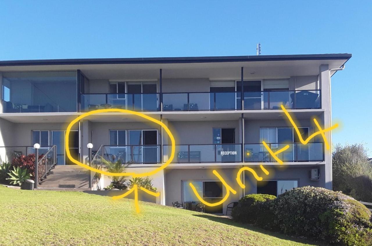 Narooma Golfers Lodge מראה חיצוני תמונה