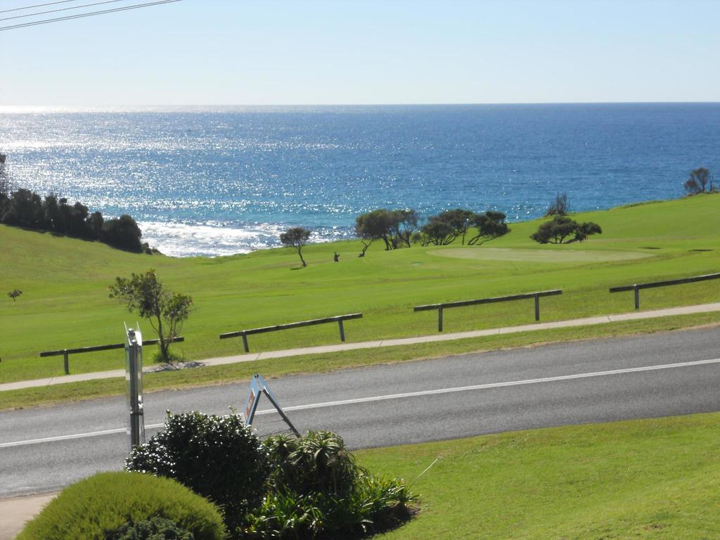 Narooma Golfers Lodge מראה חיצוני תמונה